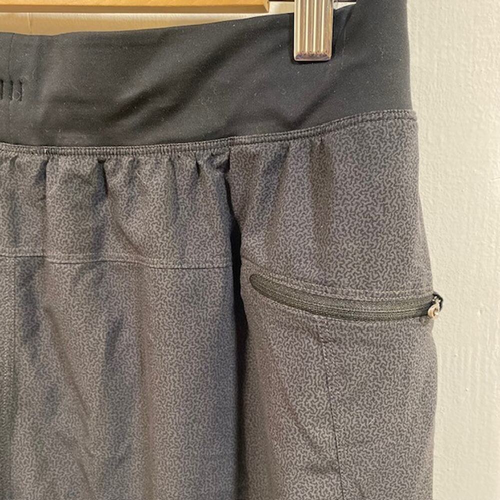 Lululemon Charcoal Gray Shorts Athletic Drawstring Pockets Mens Sz 30 Small - Picture 6 of 6